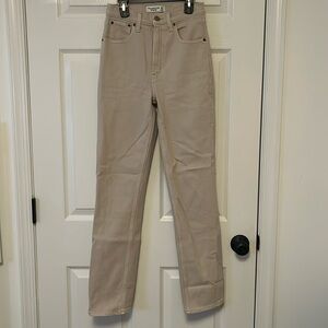 Abercrombie and Fitch the 90s Ultra High Rise Jeans